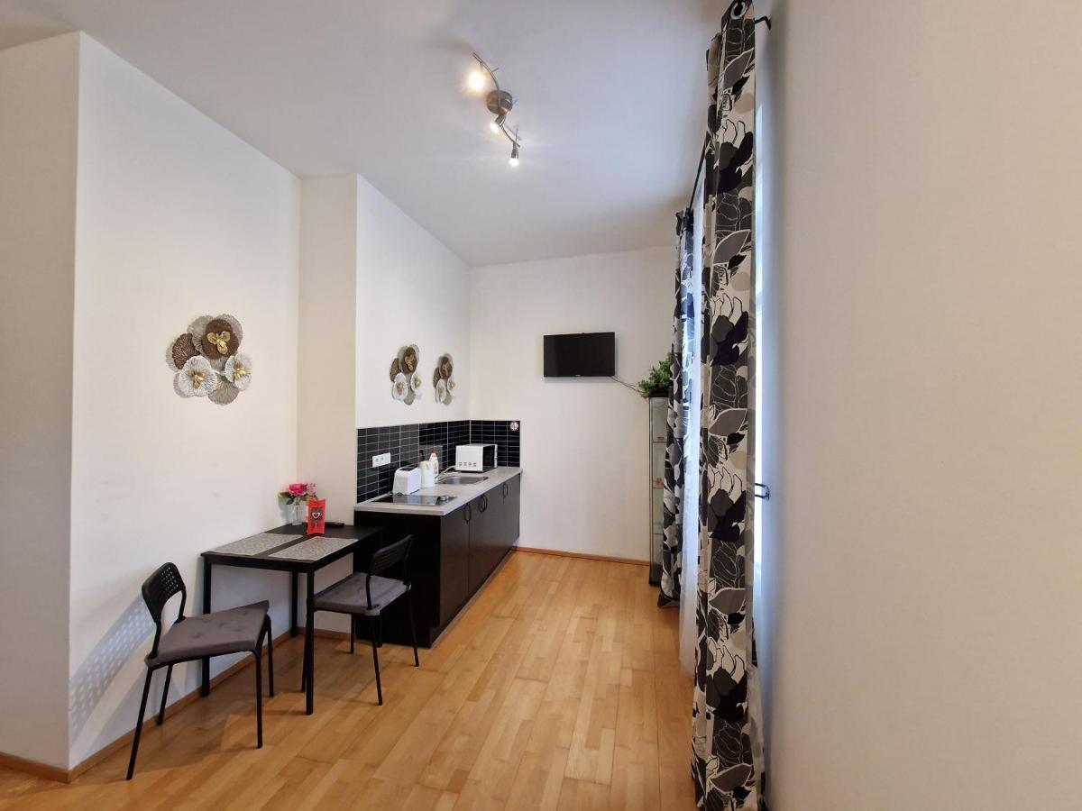 Reznicka Apartments براغ المظهر الخارجي الصورة