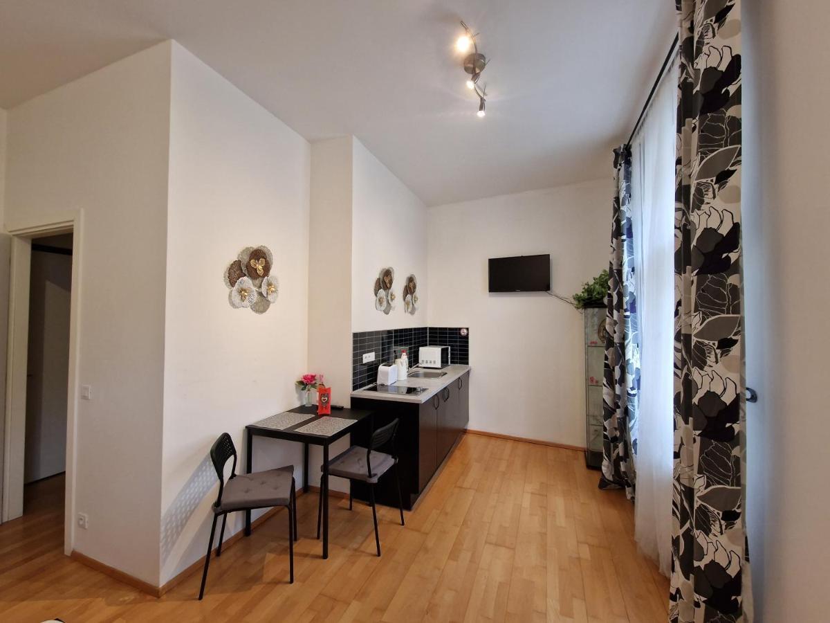 Reznicka Apartments براغ المظهر الخارجي الصورة