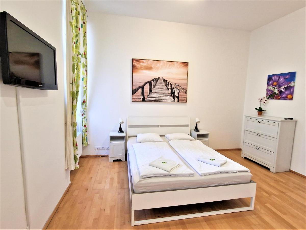 Reznicka Apartments براغ المظهر الخارجي الصورة